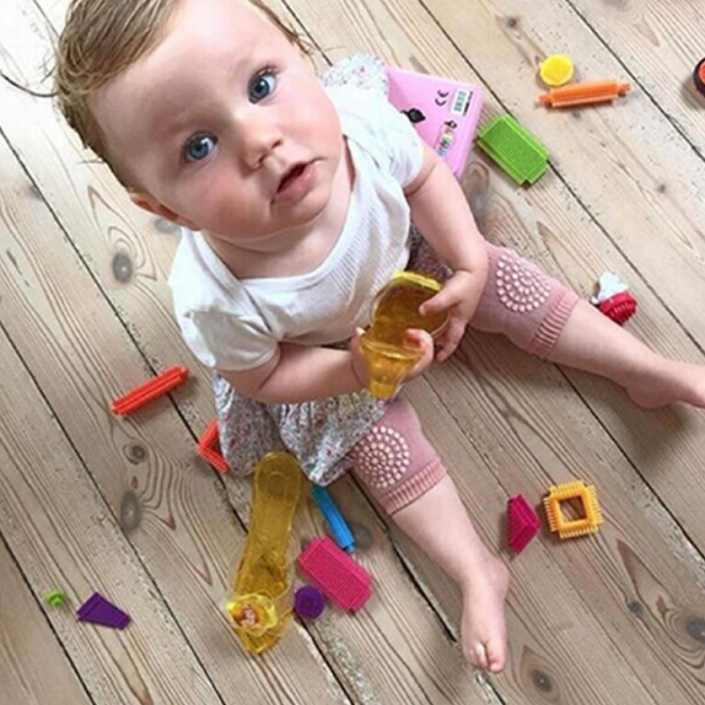 Ultimate Baby Knee Pads, Baby Crawling Anti-Slip Kneepad / Baby Toddlers Kneepads Protection