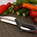 Clever Cutter 2 in 1 Knife & Cutting Board scissor knife