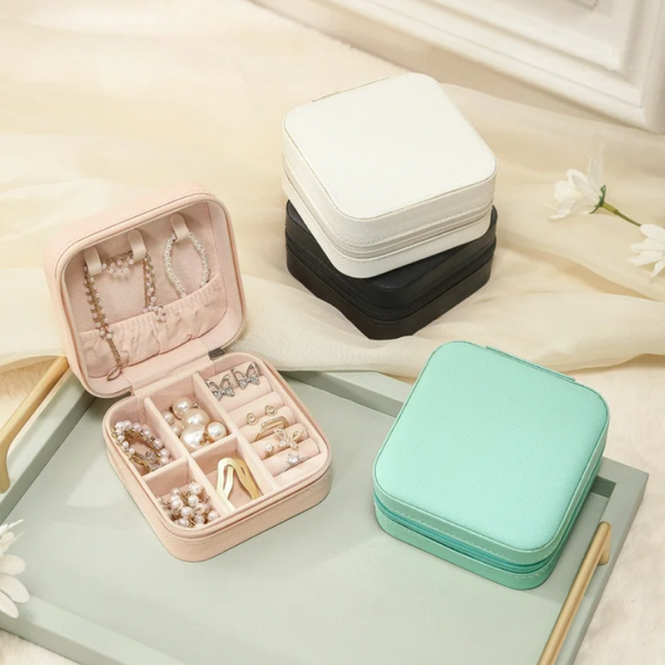 Leather Mini Jewelry Travel Case, Small Travel Jewelery Organizer