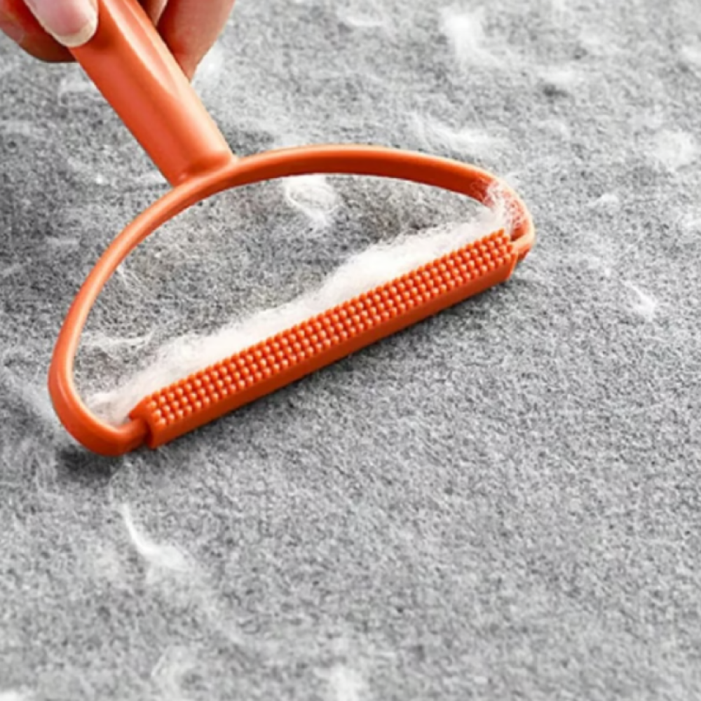 Portable Cloth Lint Remover Dust Cleaner Roller